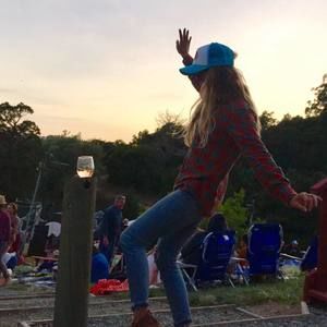 Meet your Posher, Ta